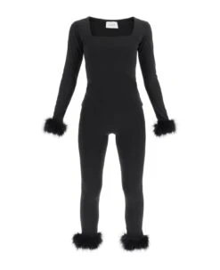 'the Weekend Chic' Set With Feathers