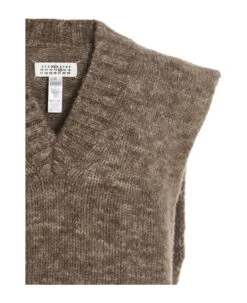 Maison Margiela Sleeveless Knit Cape -Italist Store 1715b765084f7aa5e92b06fbf7770766