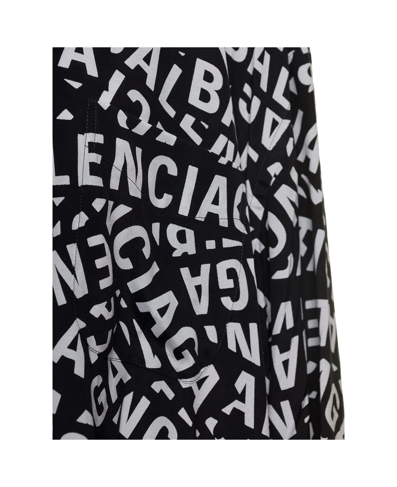 Balenciaga Two-tone 'minimal' Blouse Wiith 'all-over' Stripes Logo Print In Viscose Blend Woman 3 Balenciaga Two-tone 'minimal' Blouse Wiith 'all-over' Stripes Logo Print In Viscose Blend Woman - Image 3